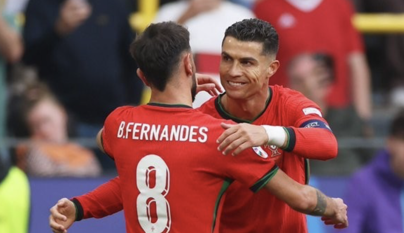 开云体育APP下载-谁最适合主罚欧冠制胜点球?B费:答案很简单,C罗