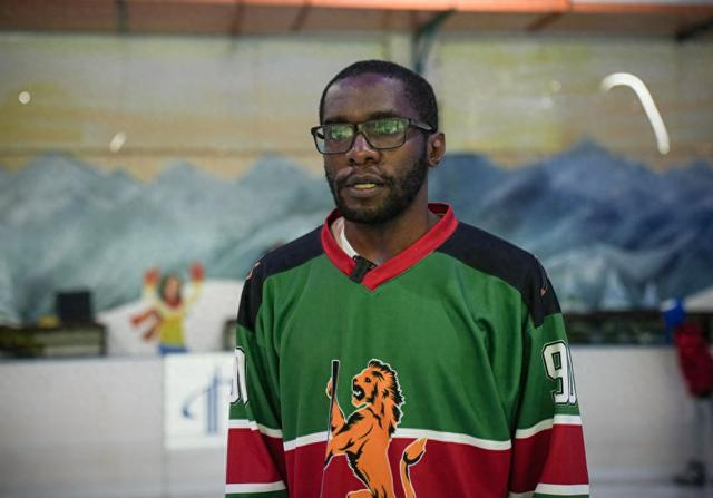 开云-肯尼亚“冰狮之心”在燃烧|内罗毕|冰球|冰球队|奥皮约|科尔_新浪体育_新浪新闻