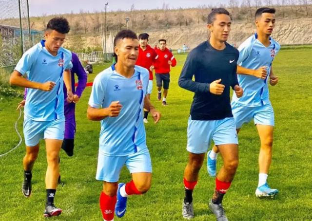 开云体育官网-不死豹！新疆雪豹四年3次降级3次递补再战中甲联赛