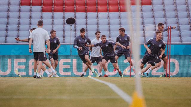 kaiyun-【前瞻】德国三后卫能否抵挡法国三叉戟?